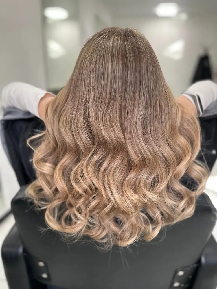 ombré hair à Pont-de-Vaux