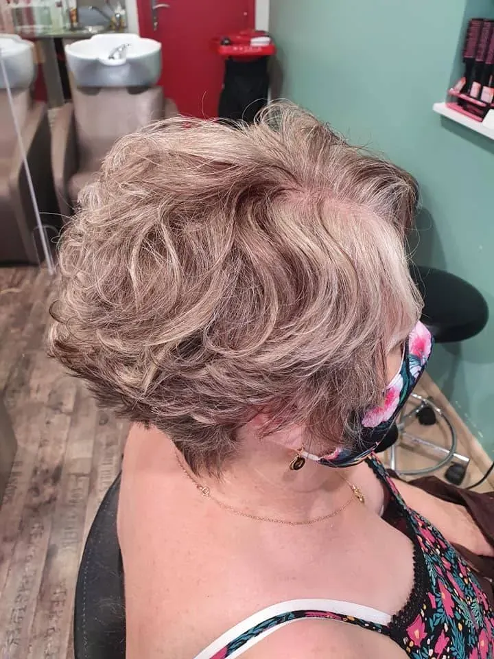 coupe courte femme